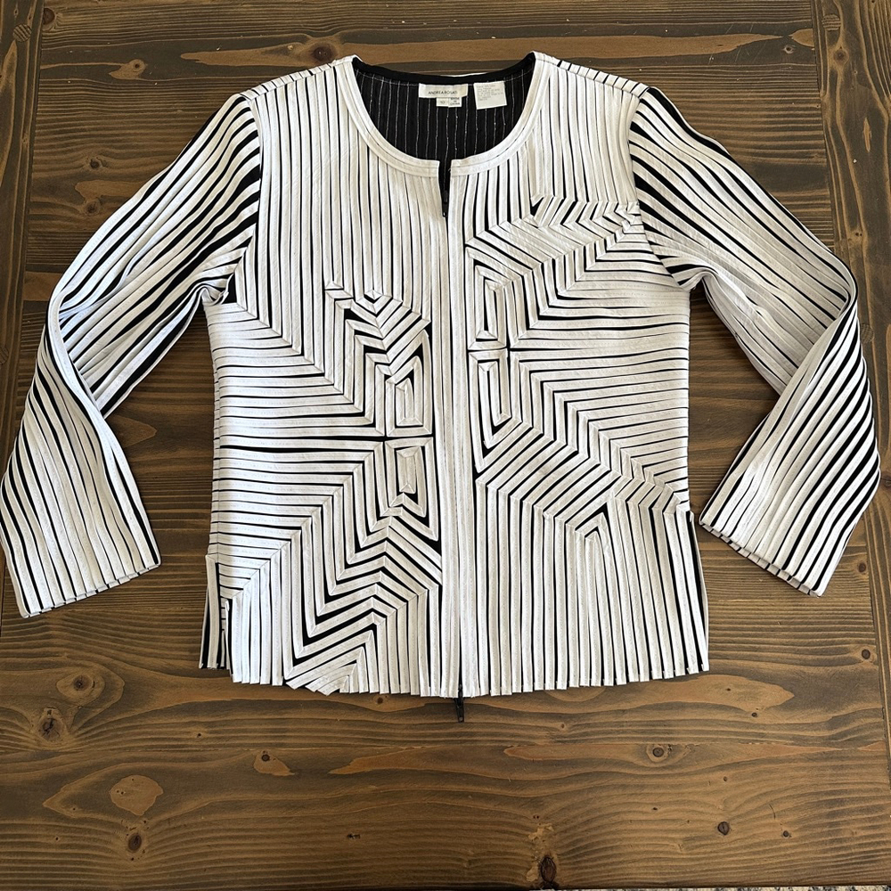 Women’s Andrea Rosati Black White Striped Zip Blazer Jacket Size 10 Modern Chic